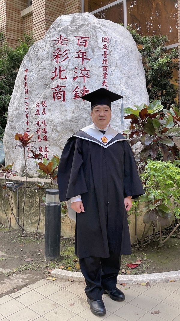 蔡耀億 主任委員