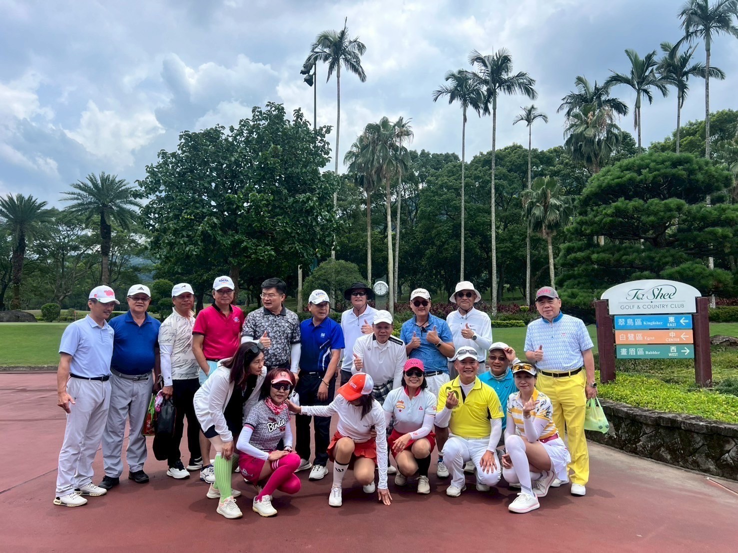 大溪球場CSU友隊聯誼後6洞，大雨大雨一直下海尼根的陪伴